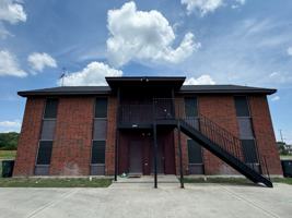 featured image of 1902 Windward Dr