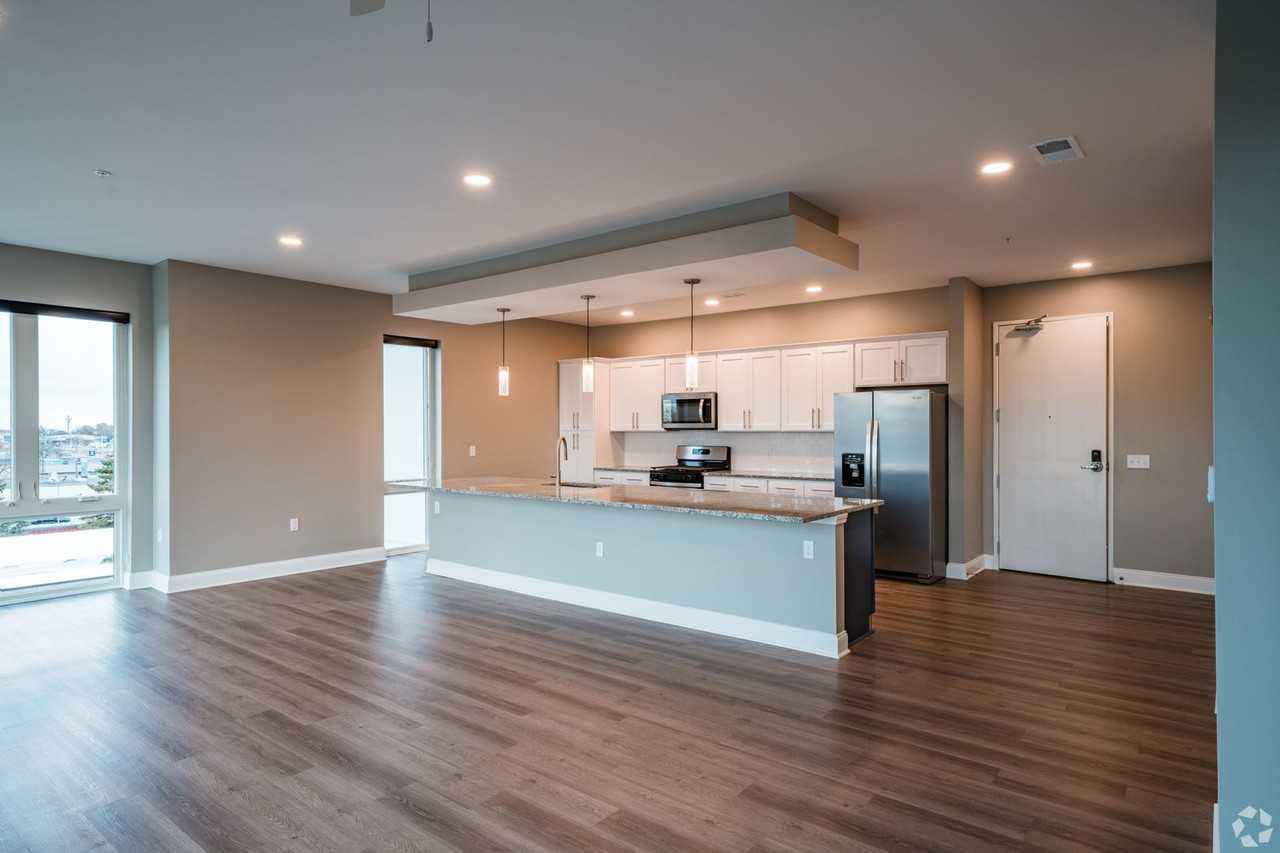 The Pointe - Photo 3 of 27