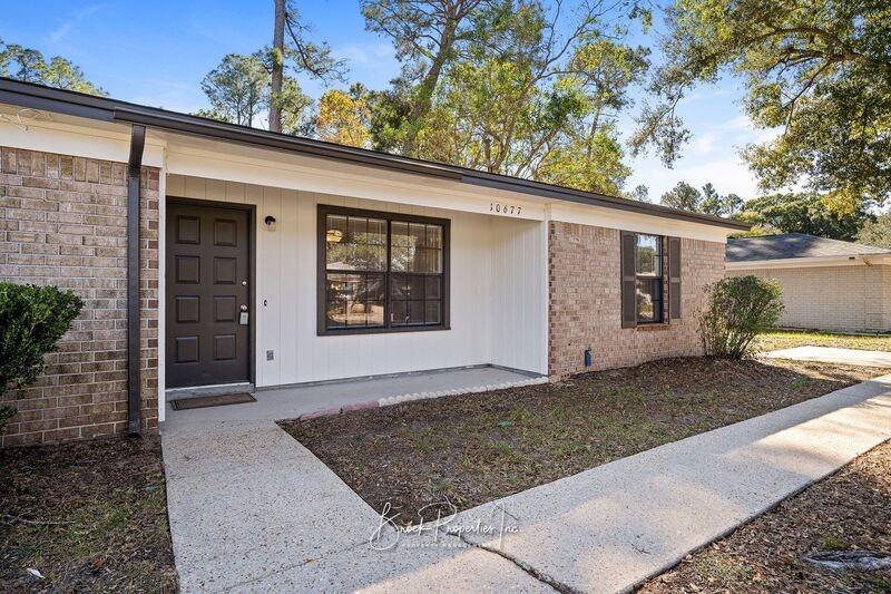 10677 Silver Creek Dr - Photo 2 of 23