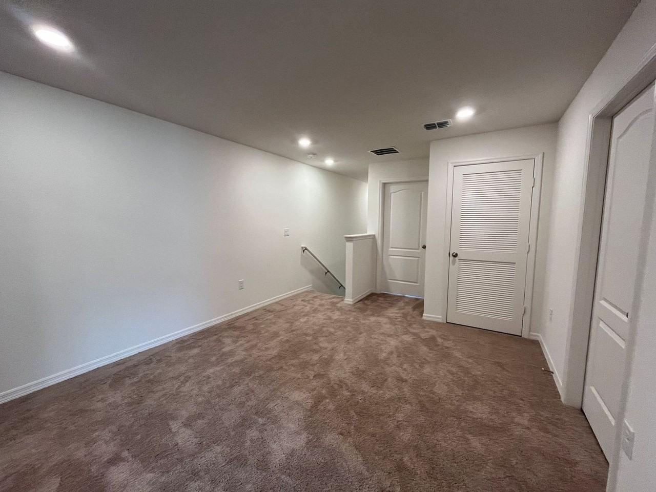 635 Bay Leaf Dr - Photo 7 of 22