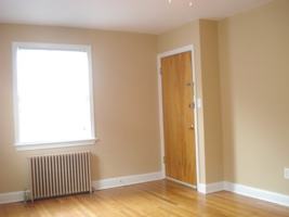 featured image of 812 Greenwood Circle