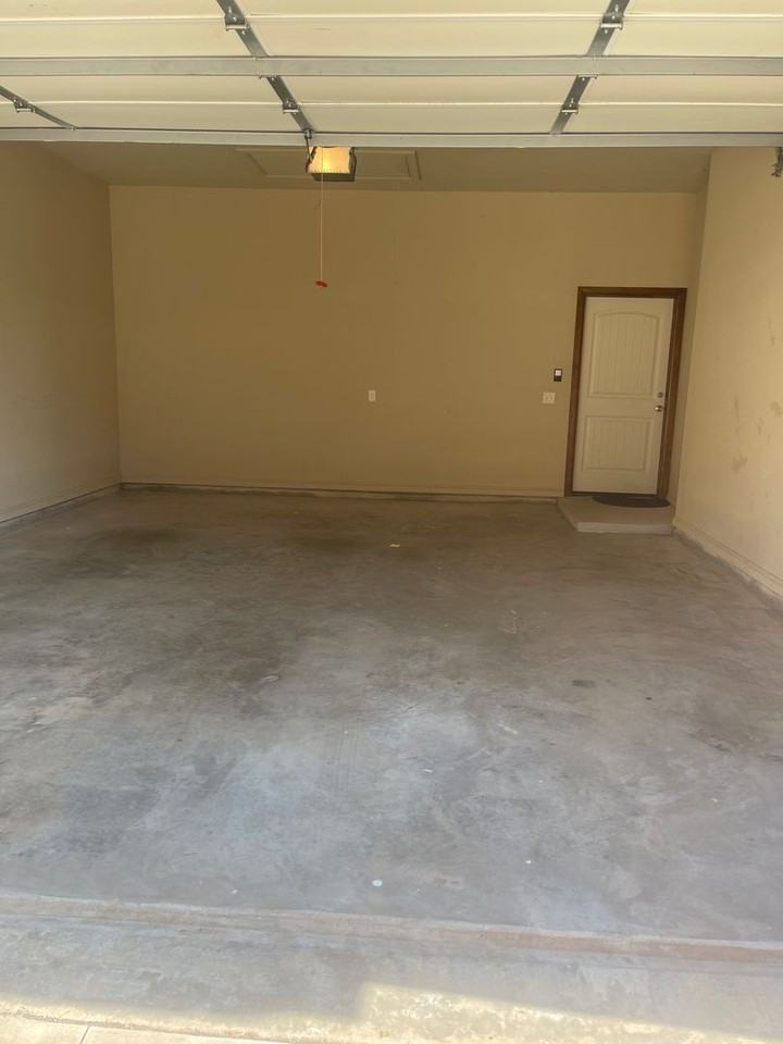 3320 Enclave Ln - Photo 6 of 33