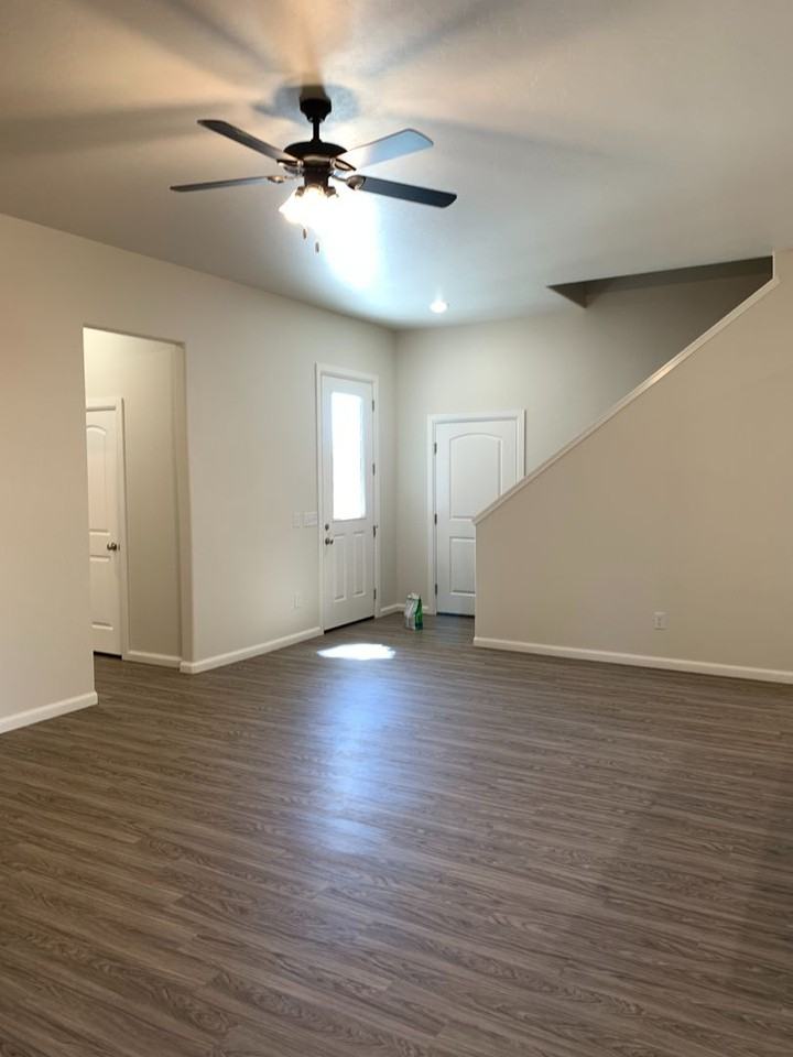 3341 Enclave Pl - Photo 5 of 20