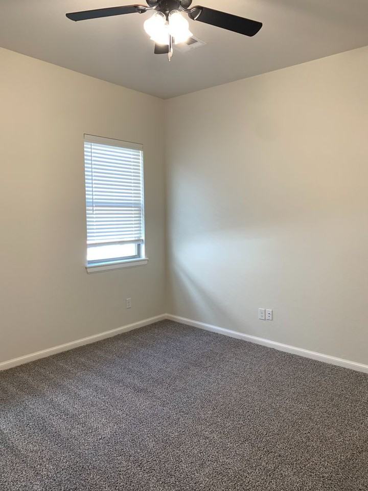 3341 Enclave Pl - Photo 7 of 20