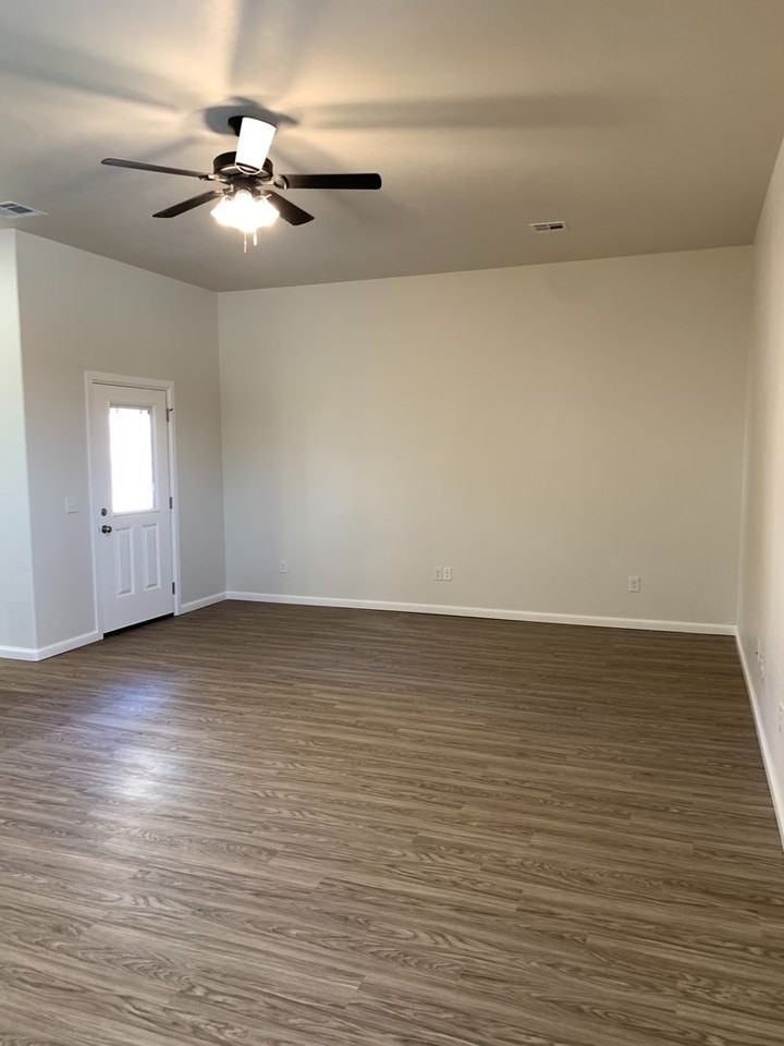 3341 Enclave Pl - Photo 2 of 20