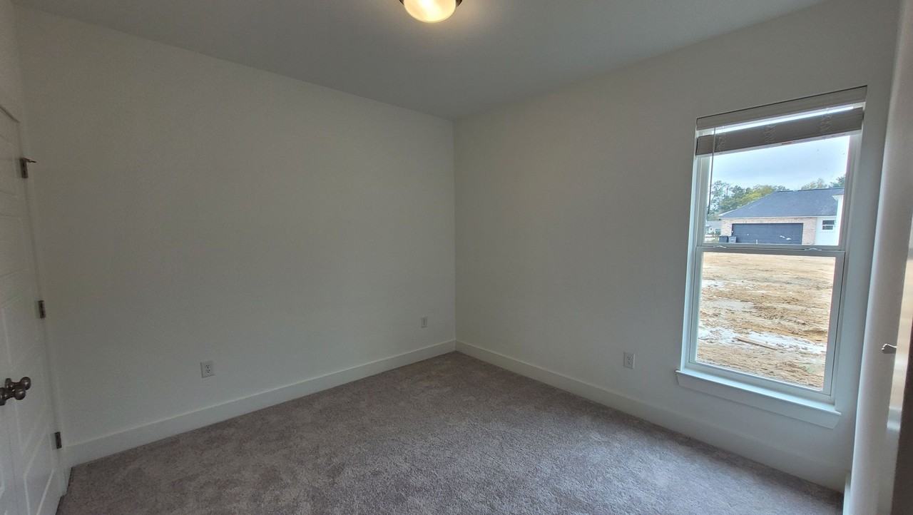 6911 Garden Hill Dr - Photo 2 of 14