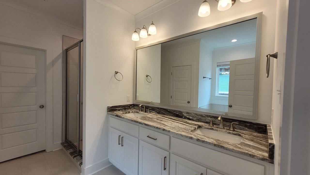 6911 Garden Hill Dr - Photo 5 of 14