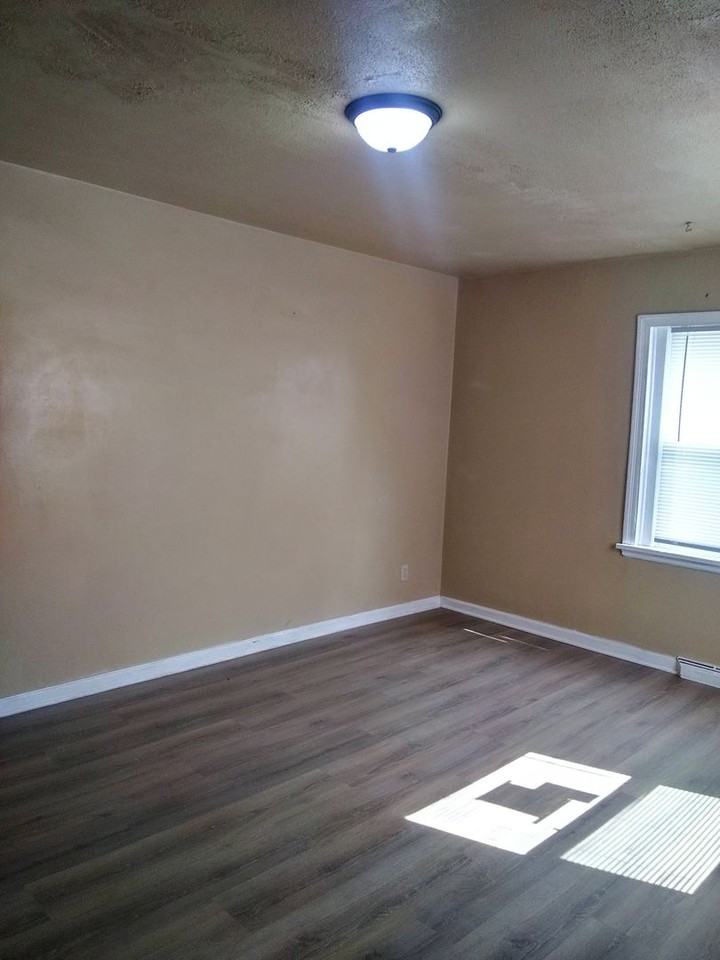 4253 Ohio St - Photo 5 of 11