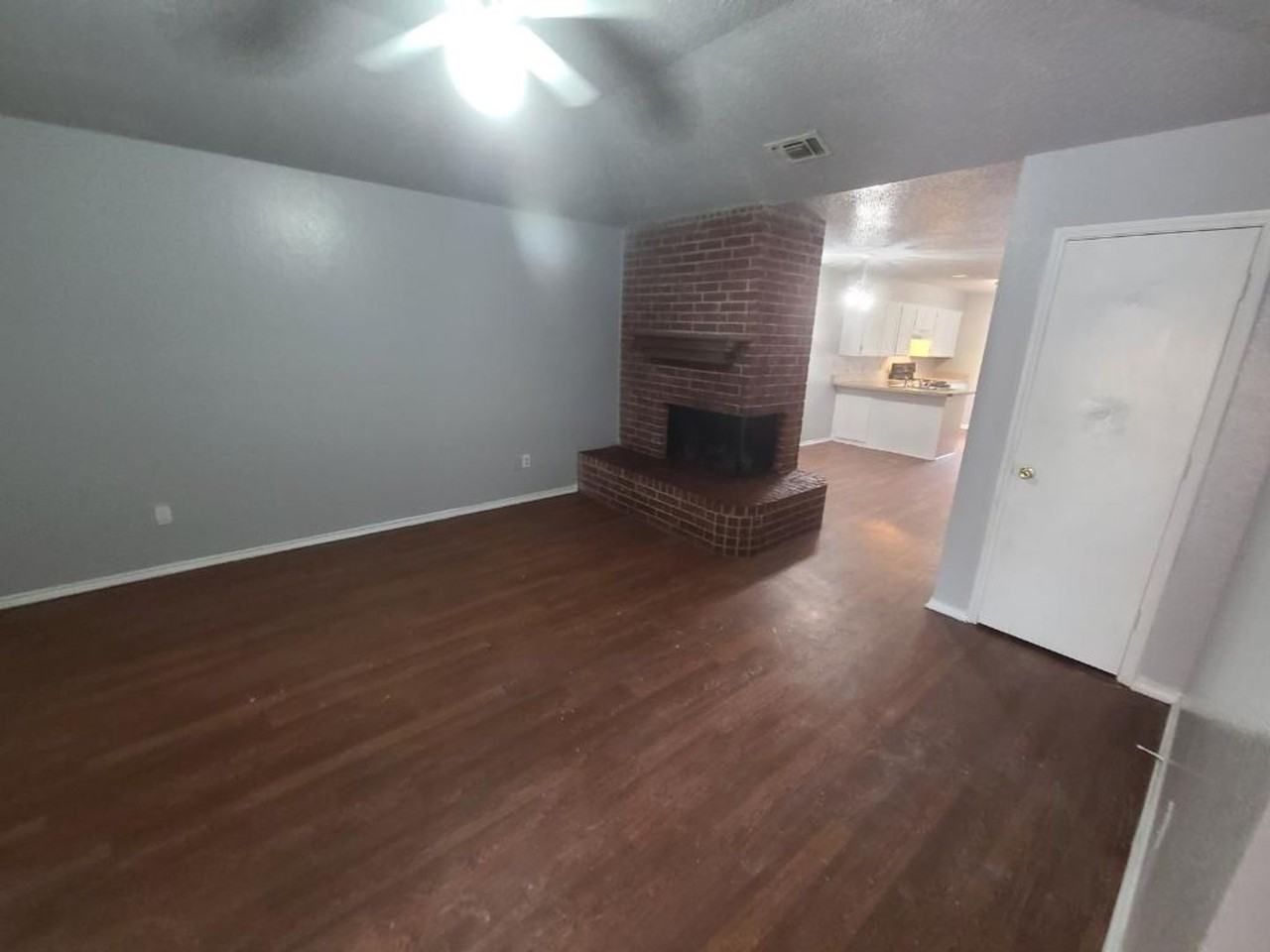 6319 Peggy Dr - Photo 3 of 9