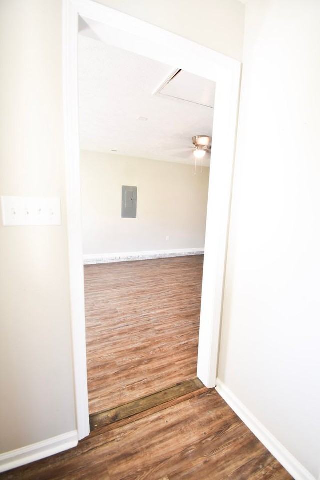 411 Northwoods Dr - Photo 3 of 19