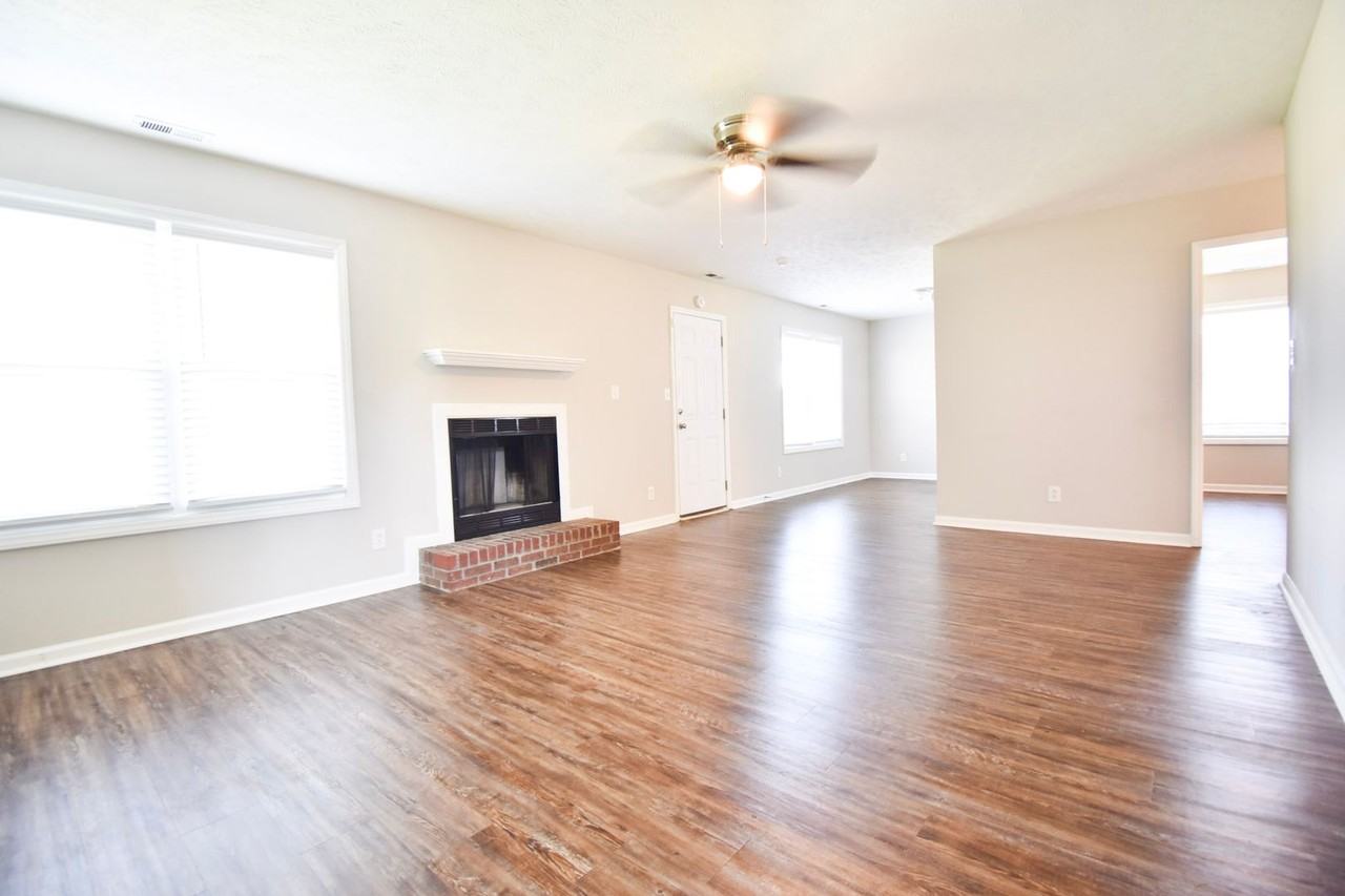 411 Northwoods Dr - Photo 6 of 19