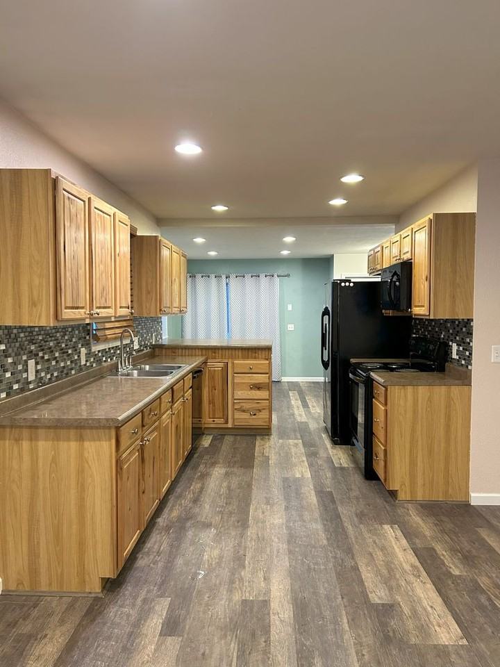 1207 5th Ave Nw - Photo 3 of 16