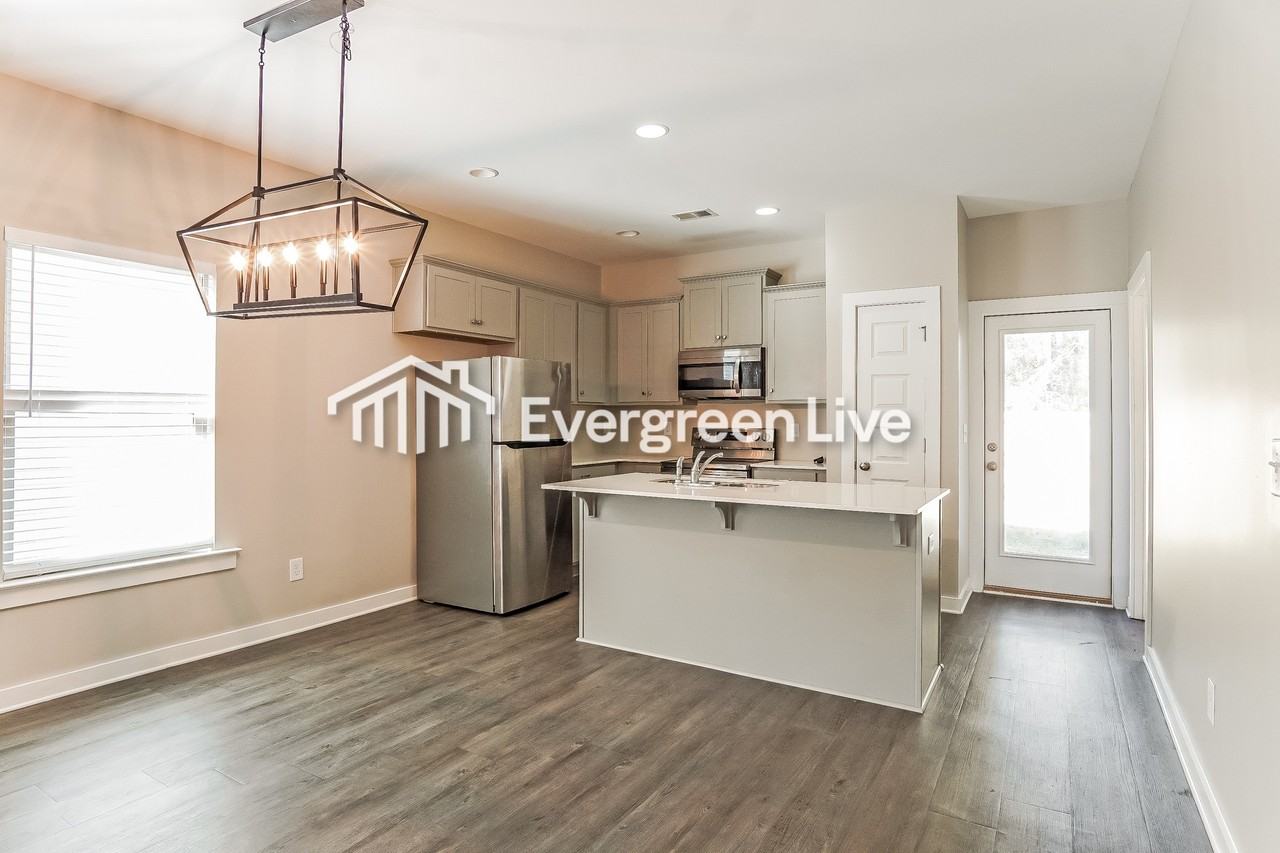 159 Park Dr N - Photo 4 of 15