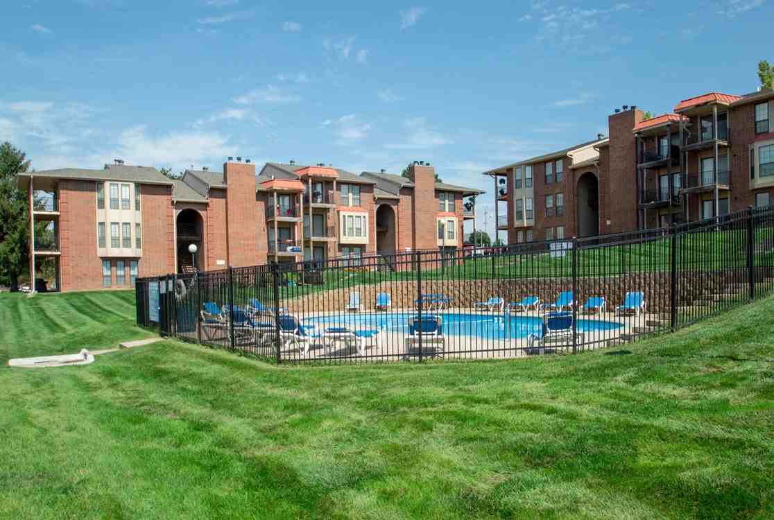 Tara Villas on the Green - Photo 3 of 50