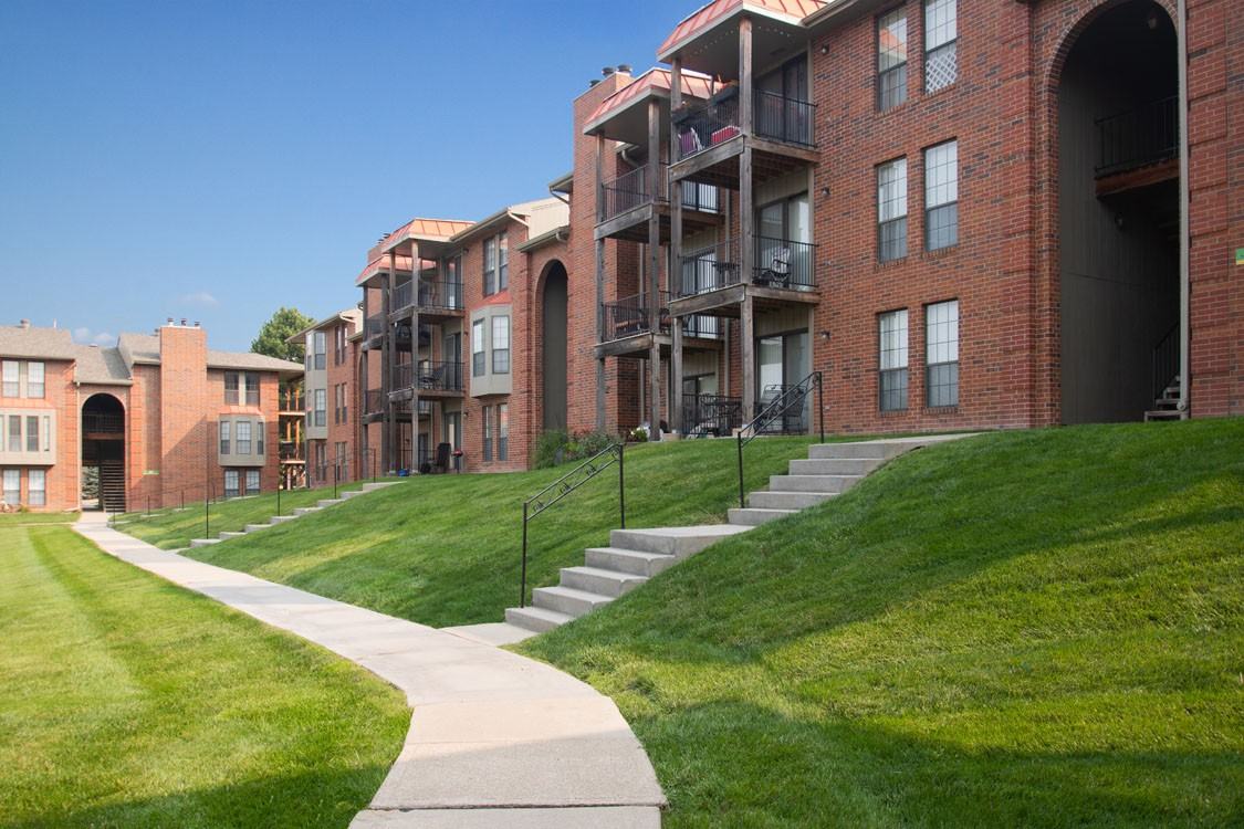 Tara Villas on the Green - Photo 4 of 50