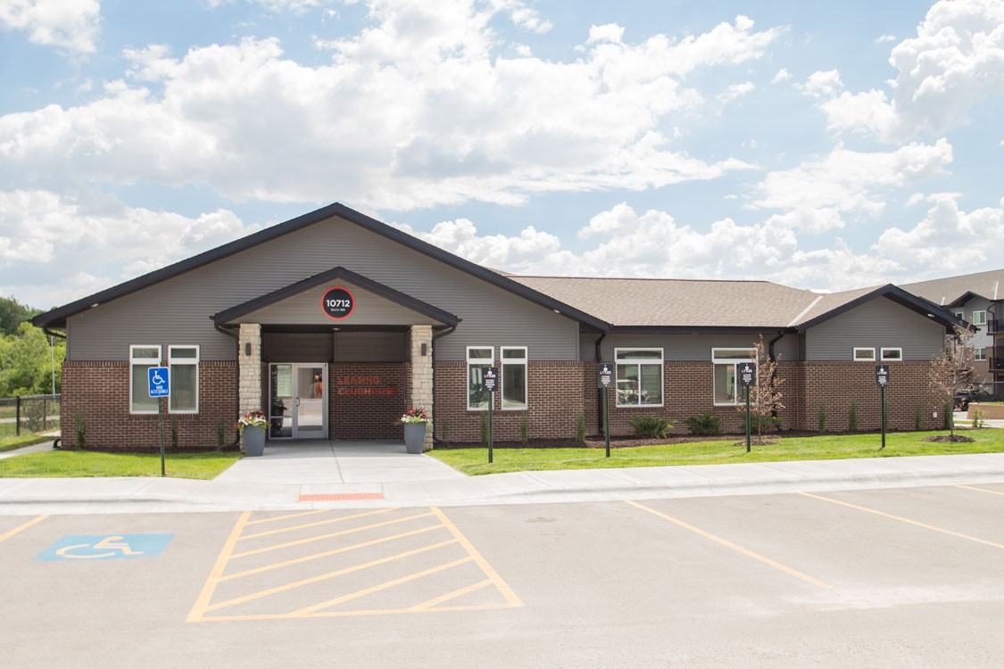 Latitude 41 - Photo 6 of 50