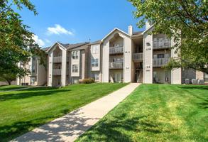 featured image of 13915 Manderson Plz