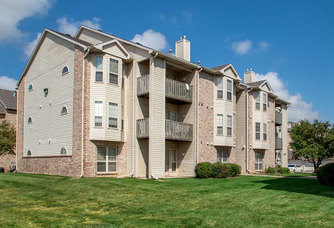 Torello on Maple - Photo 3 of 50