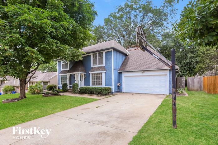 10308 Century Ln - Photo 2 of 15