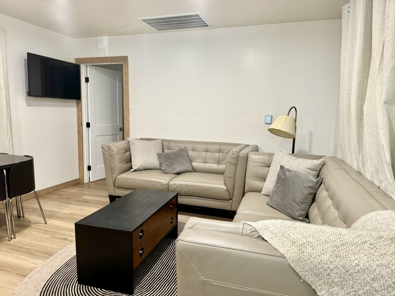 221 Chipmunk St #3 - Photo 2 of 10