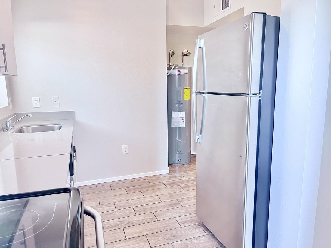 1301 E Thomas Rd #107 - Photo 4 of 32