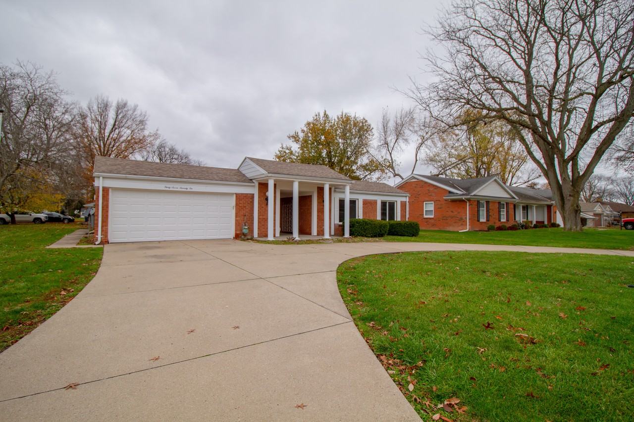 3772 Tall Oaks Rd #NA - Photo 2 of 29