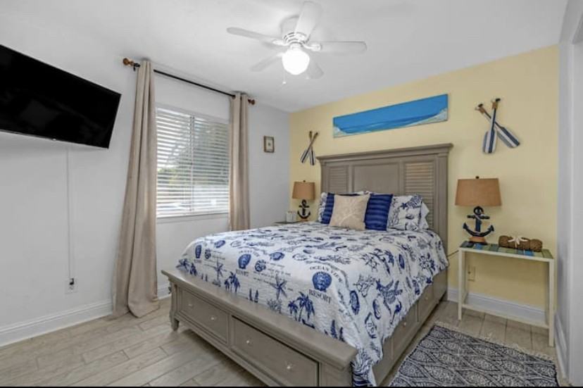 Gulf Shore Dr #01 - Photo 3 of 19