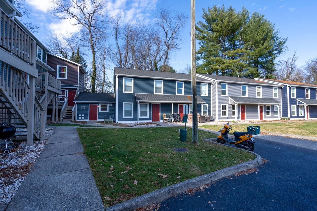 203-209 Tee Street - Photo 3 of 30