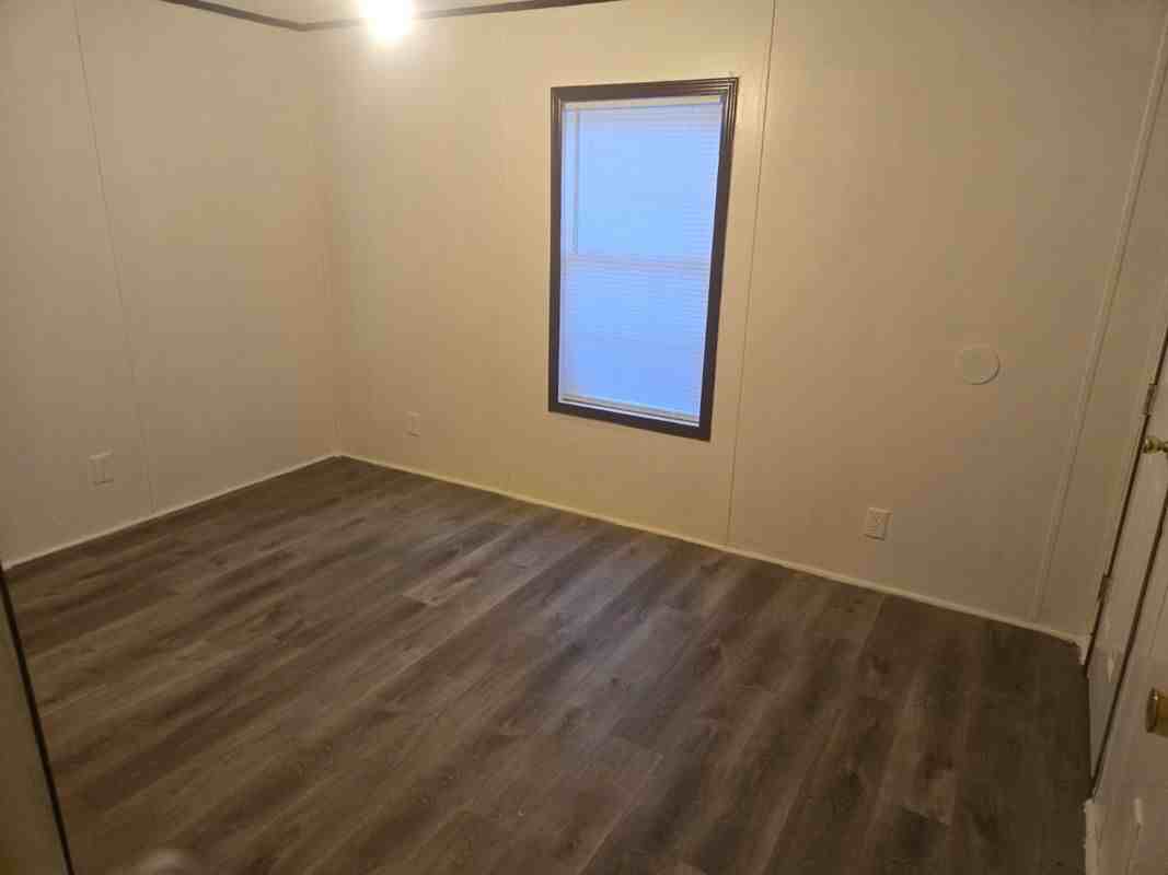 130 Creek Bend Dr - Photo 2 of 19