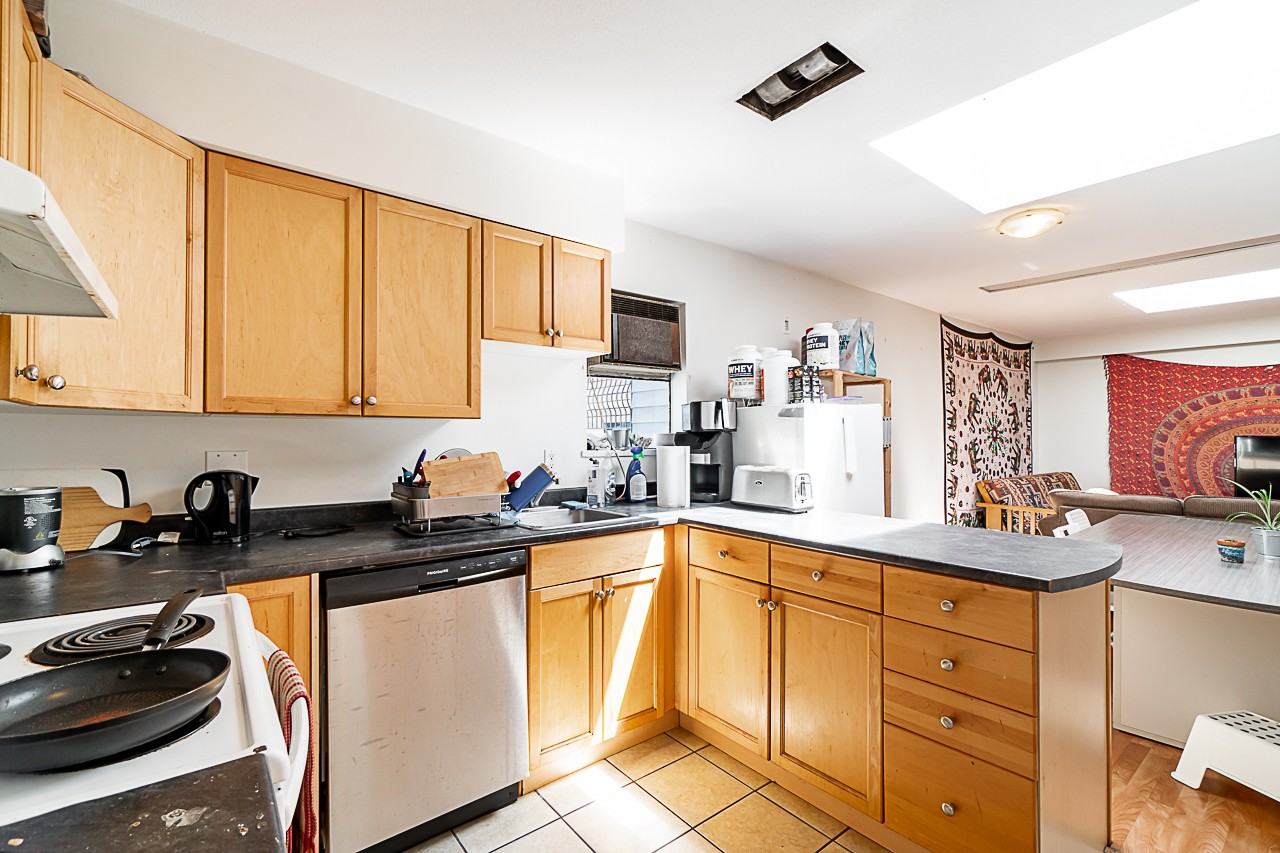 4359 Main Street - Photo 6 of 28