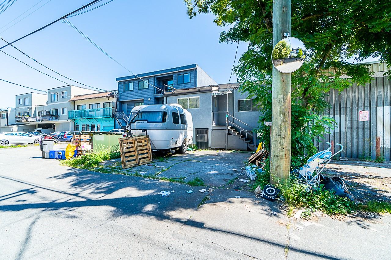 4359 Main Street - Photo 25