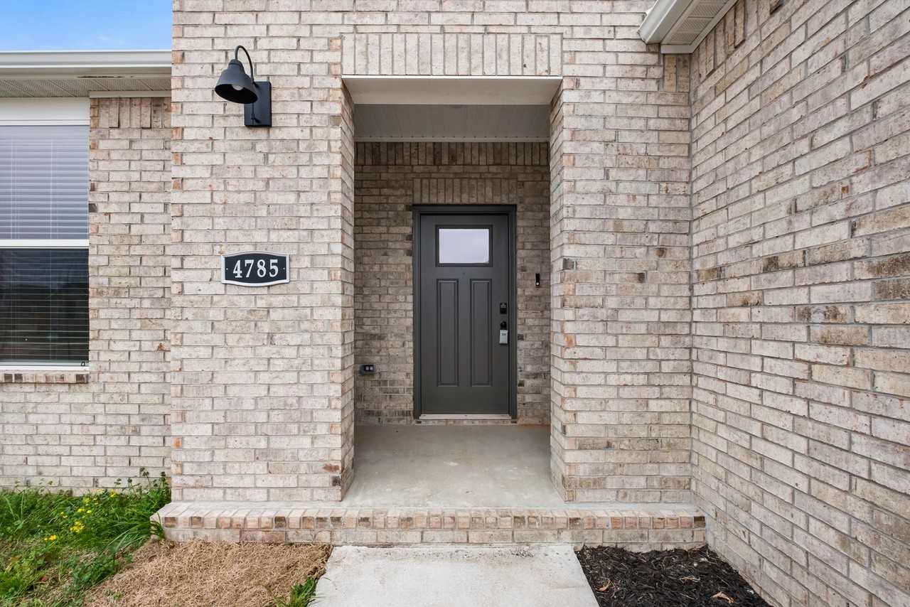 4785 W Aurora St - Photo 4 of 26