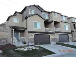 featured image of 879 S Aspen Summit Dr