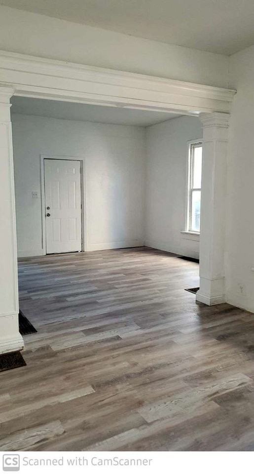 320 Bierce Ave - Photo 2 of 21