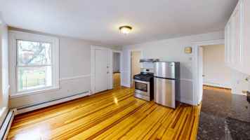 featured image of 89 Carlisle St