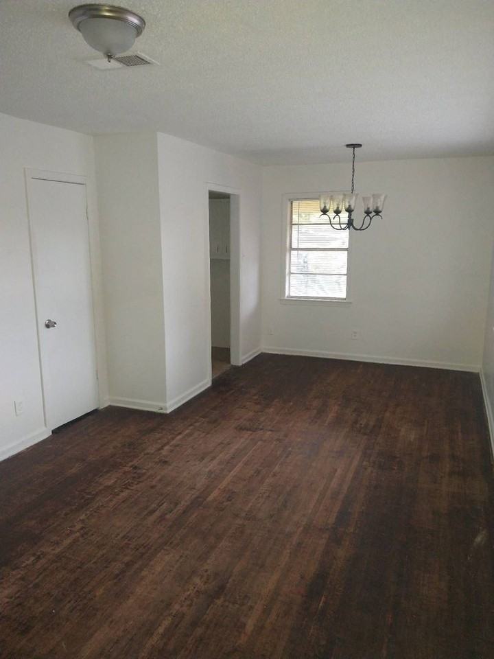 4932 Leonard Rd - Photo 2 of 11