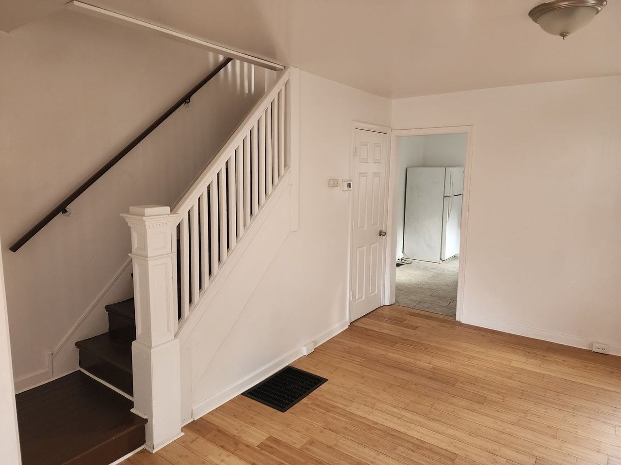 37 Denham Ave - Photo 2 of 21