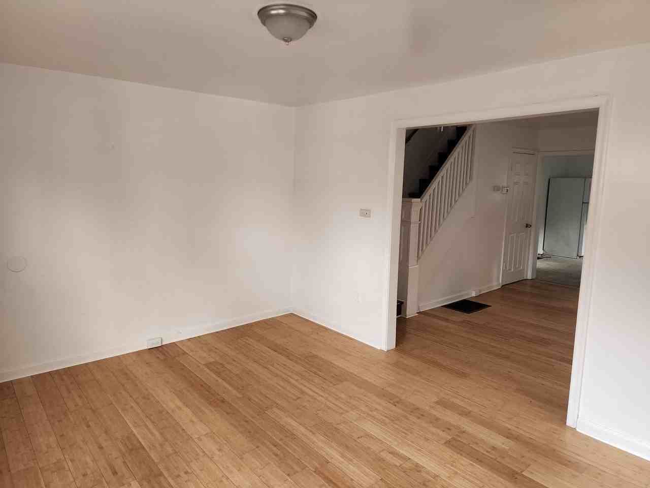 37 Denham Ave - Photo 3 of 21
