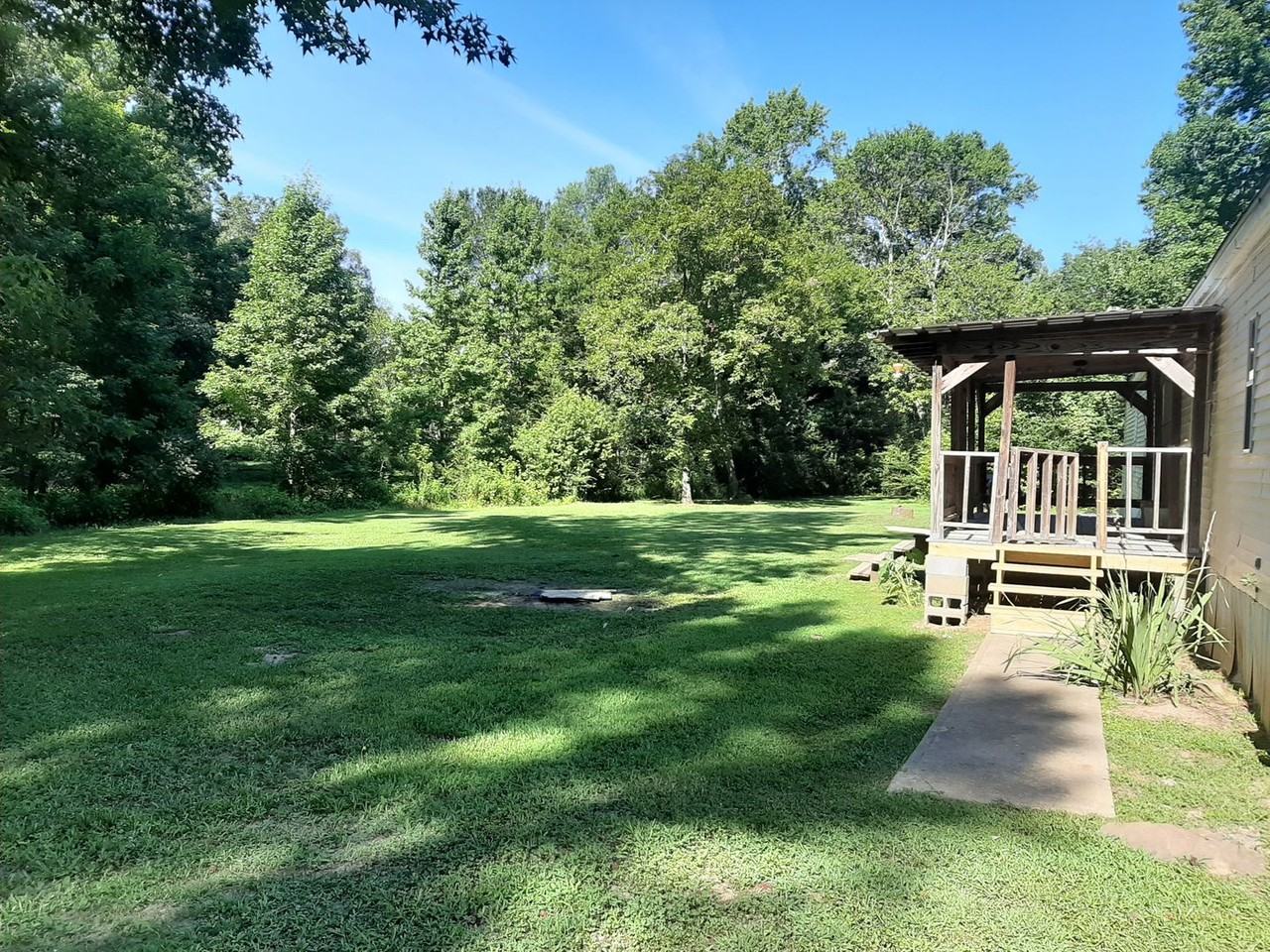 231 Melody Ln - Photo 2 of 26