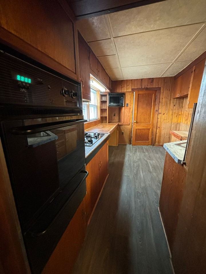 406 Riehl St - Photo 6 of 16