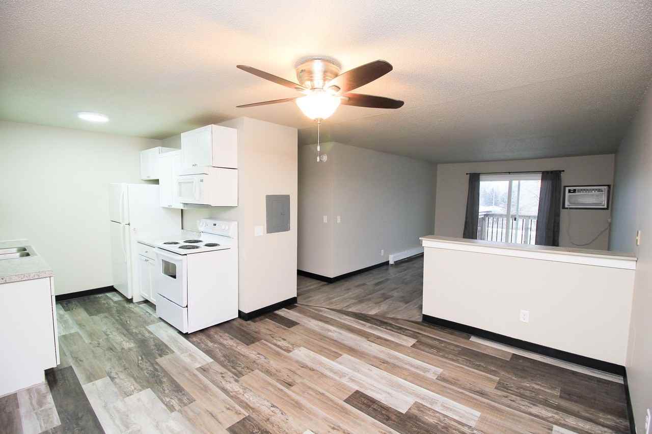 Welcome to 3Falls Apartments - Photo 4 of 28