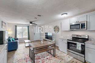 1532 Whitaker Ave - Photo 1 of 1