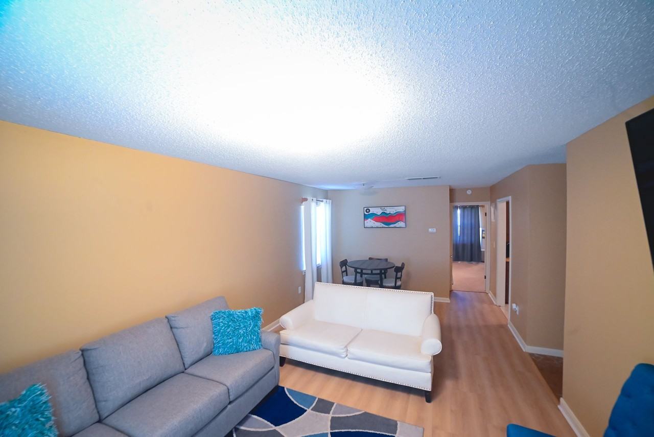 Parkside Apartments - Photo 6 of 13