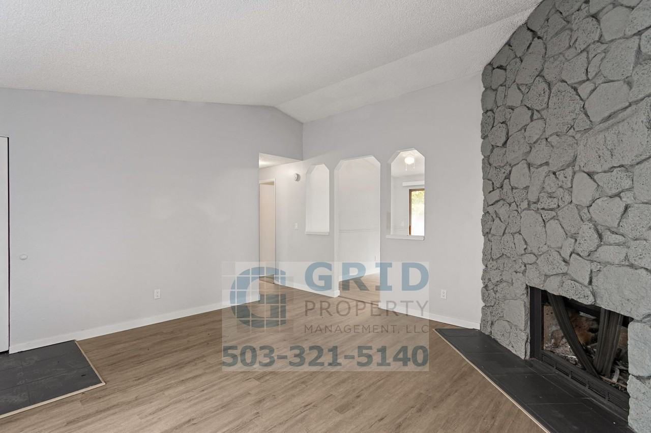 19791 Sw Santee Ct - Photo 3 of 25