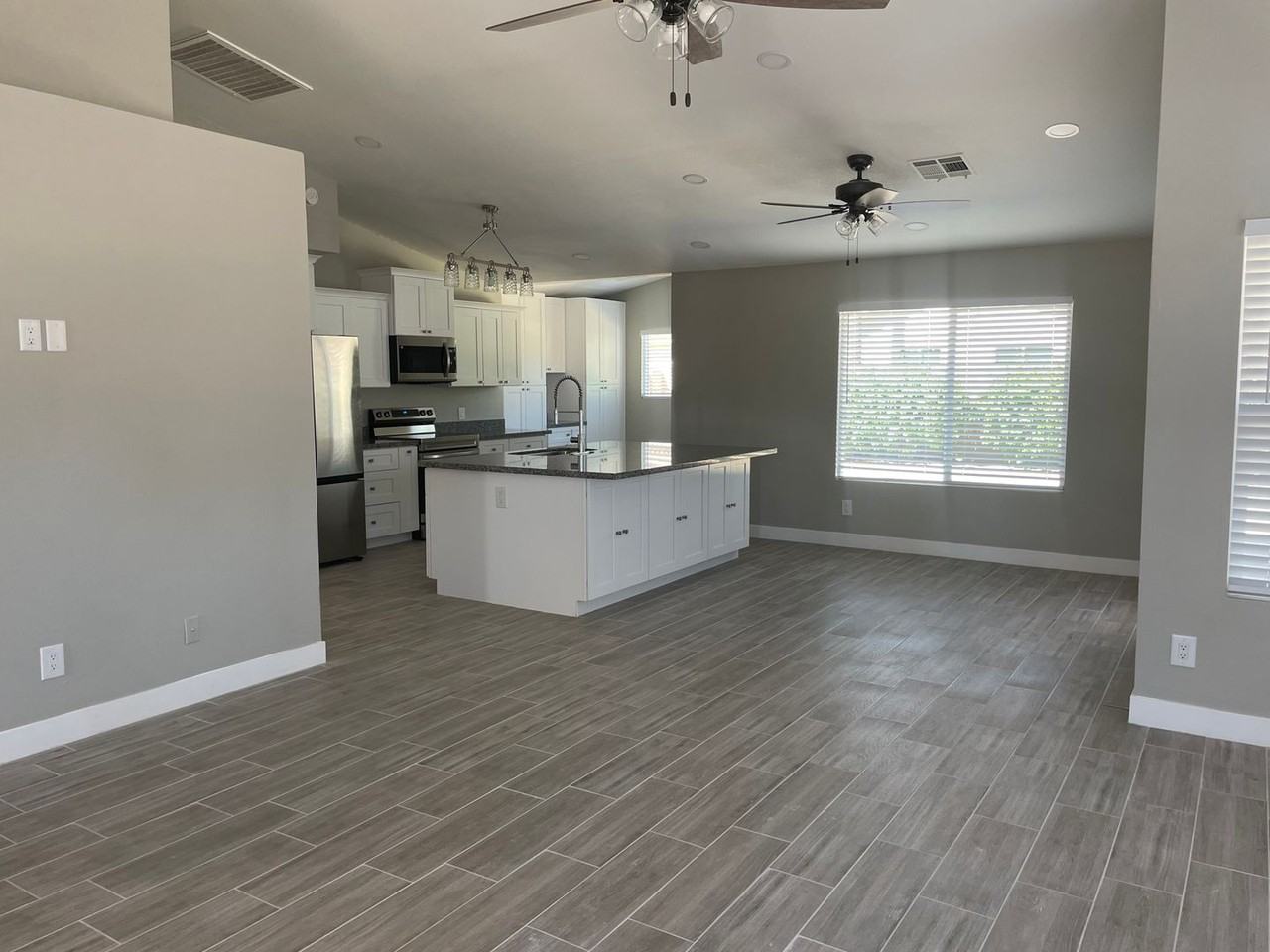 4130 W Gary Dr - Photo 2 of 17