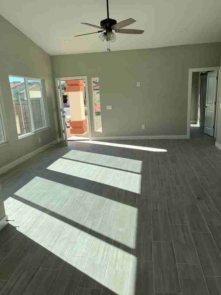4130 W Gary Dr - Photo 3 of 17