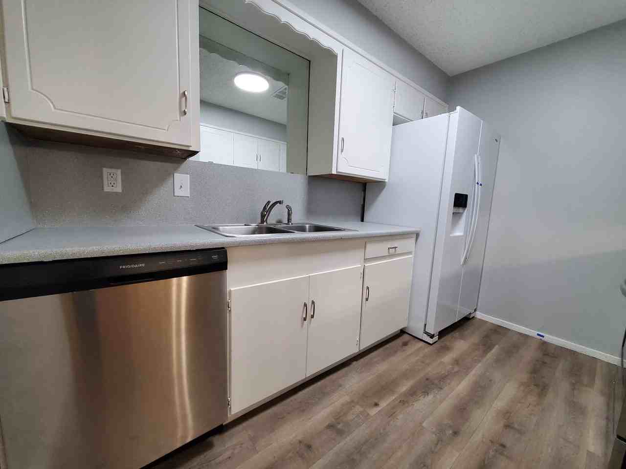 4926 Blue Ridge Trl - Photo 2 of 17