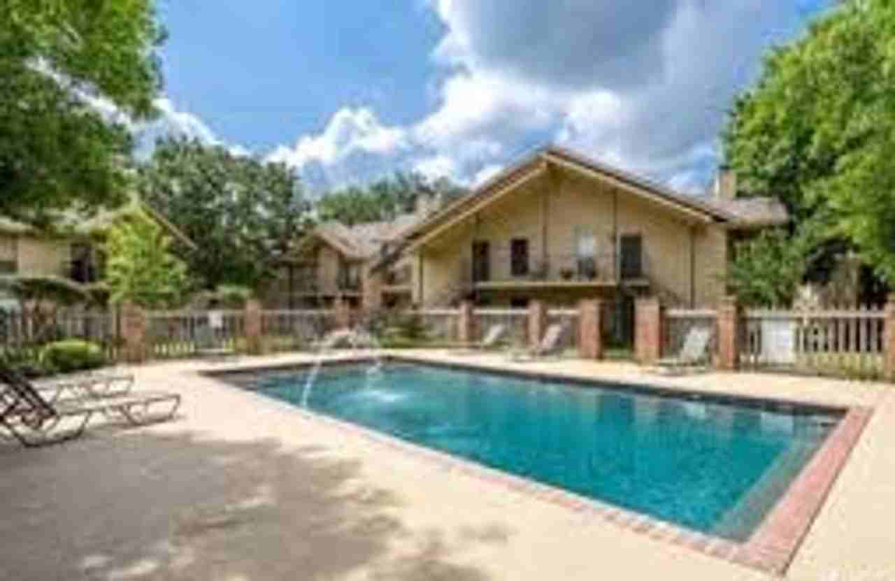 1101 Cal Rd #101 - Photo 2 of 8