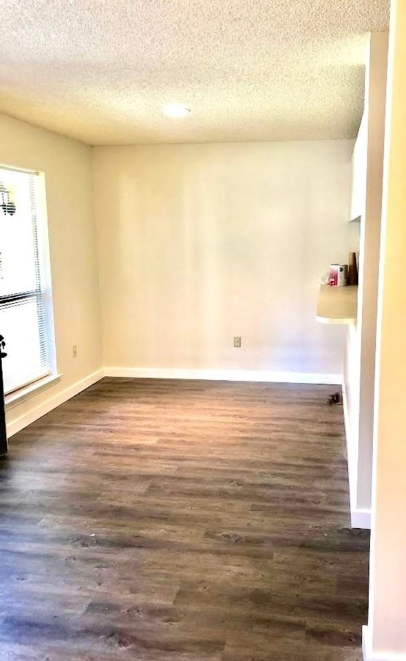 1101 Cal Rd #101 - Photo 3 of 8