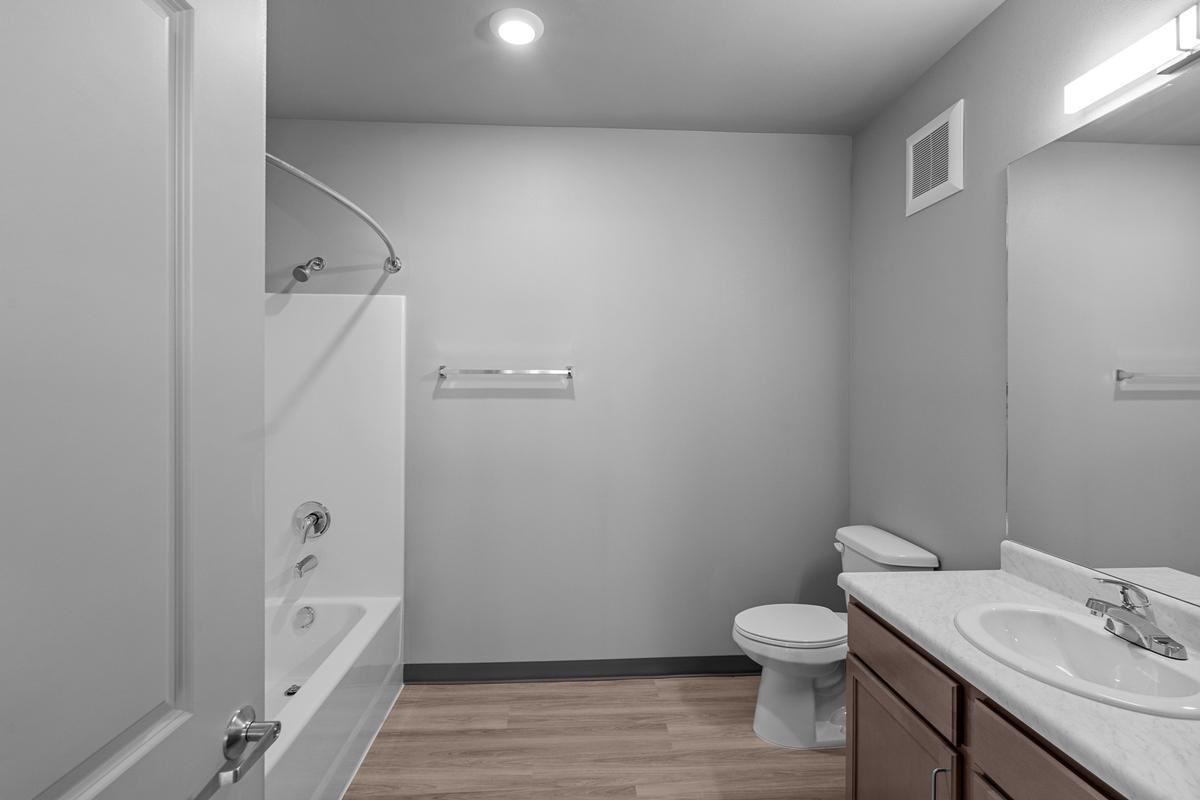 150 Sw Wake Robin Ave - Photo 4 of 17